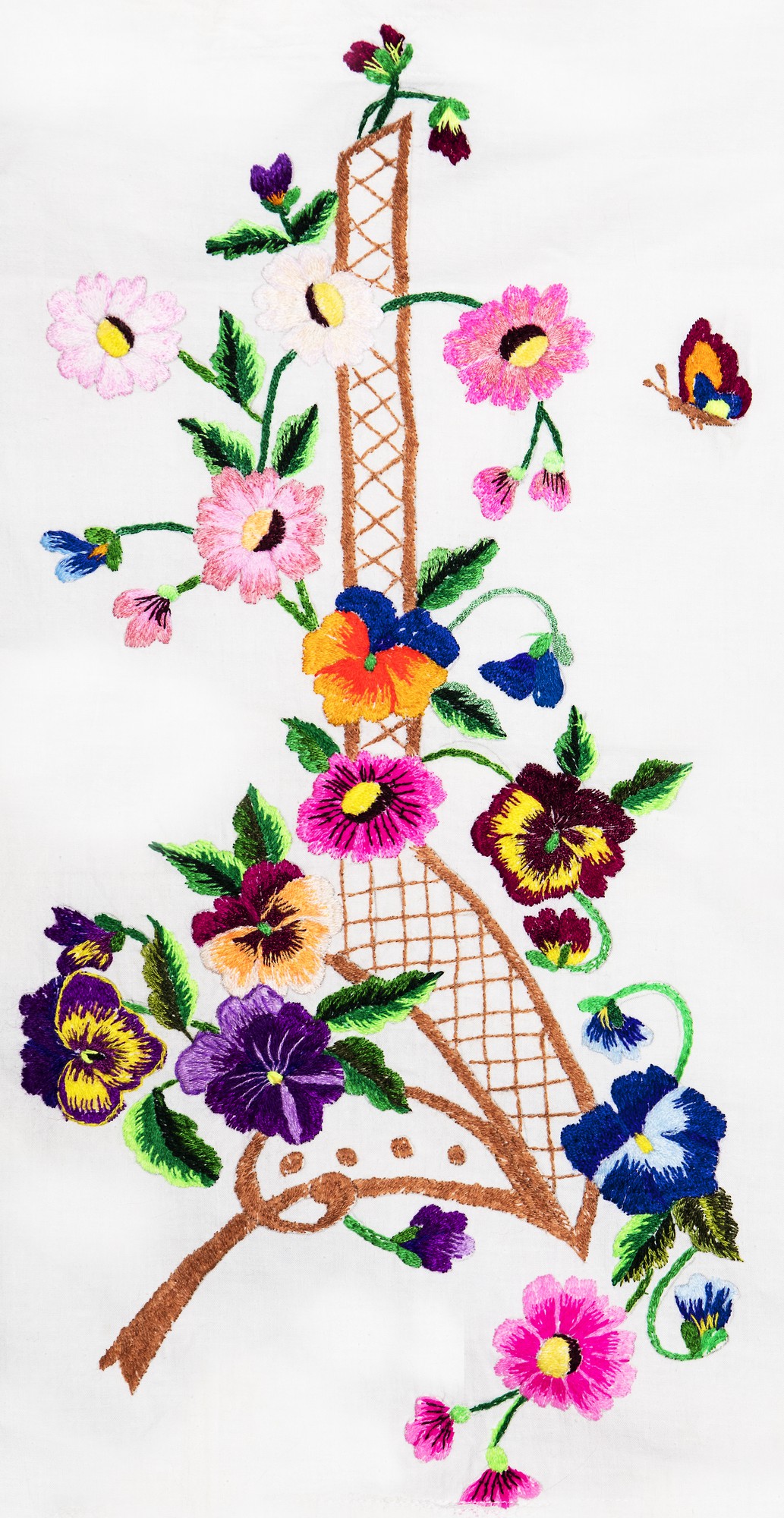 Broderie mare, detaliu floral colorat